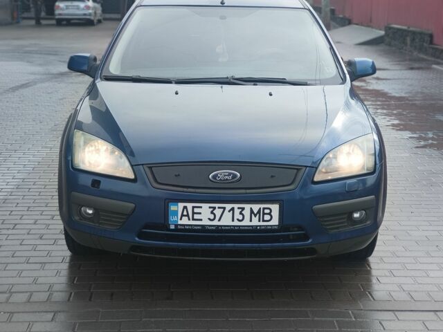 Синій Форд Фокус, об'ємом двигуна 1.8 л та пробігом 212 тис. км за 4650 $, фото 1 на Automoto.ua
