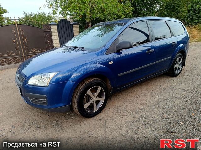 Синий Форд Фокус, объемом двигателя 1.6 л и пробегом 300 тыс. км за 3900 $, фото 1 на Automoto.ua