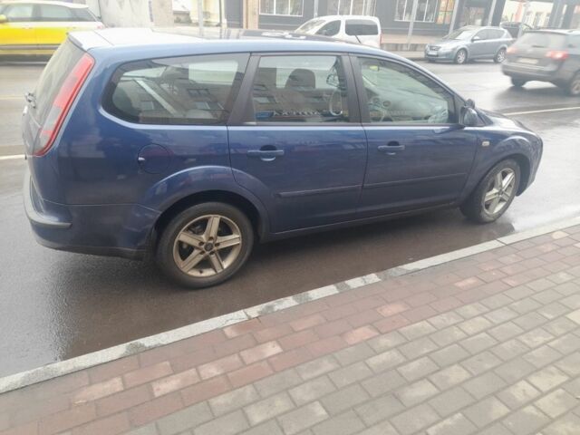 Синій Форд Фокус, об'ємом двигуна 0 л та пробігом 213 тис. км за 3600 $, фото 3 на Automoto.ua