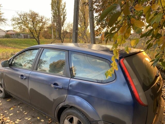 Форд Фокус 2007 в Краматорске на Automoto.ua Синий Форд Фокус, объемом двигателя 1.6 л и пробегом 280 тыс. км за 4200 $, фото 2 на Automoto.ua