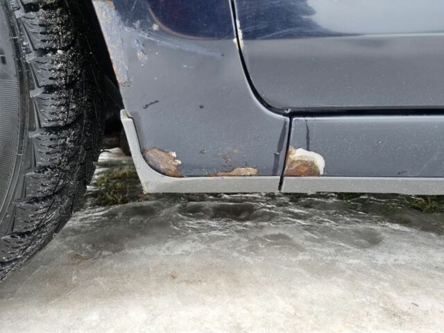 Синий Форд Фокус, объемом двигателя 1.6 л и пробегом 278 тыс. км за 3500 $, фото 7 на Automoto.ua