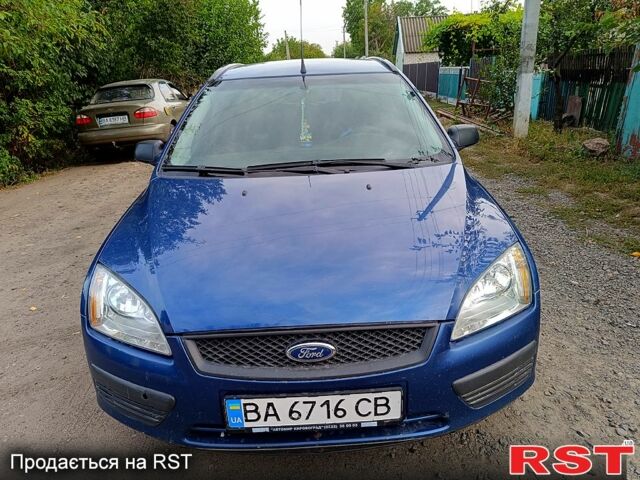 Синий Форд Фокус, объемом двигателя 1.6 л и пробегом 300 тыс. км за 3900 $, фото 8 на Automoto.ua