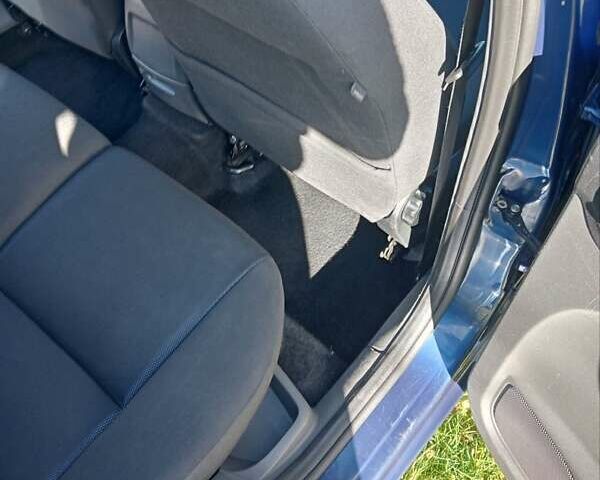 Синий Форд Фокус, объемом двигателя 1.56 л и пробегом 313 тыс. км за 4450 $, фото 15 на Automoto.ua