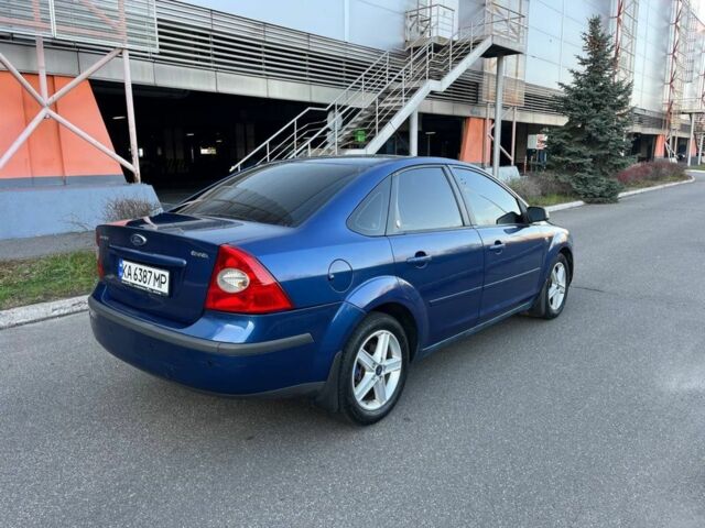 Синий Форд Фокус, объемом двигателя 1.6 л и пробегом 288 тыс. км за 3700 $, фото 4 на Automoto.ua