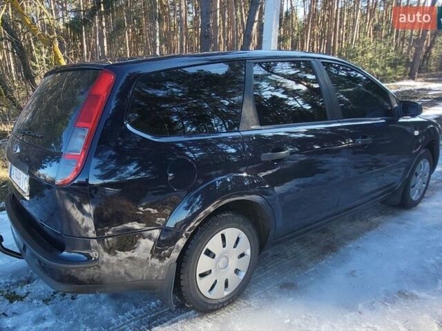 Синій Форд Фокус, об'ємом двигуна 1.6 л та пробігом 277 тис. км за 5000 $, фото 2 на Automoto.ua