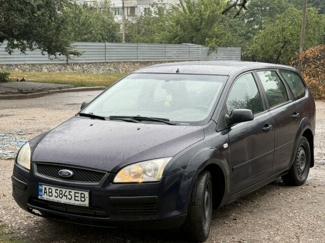 Синий Форд Фокус, объемом двигателя 1.6 л и пробегом 360 тыс. км за 3000 $, фото 1 на Automoto.ua
