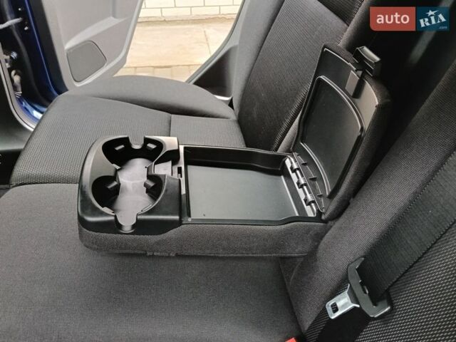 Синий Форд Фокус, объемом двигателя 1.8 л и пробегом 202 тыс. км за 5500 $, фото 33 на Automoto.ua