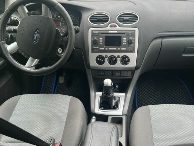 Синий Форд Фокус, объемом двигателя 1.6 л и пробегом 3 тыс. км за 4900 $, фото 8 на Automoto.ua