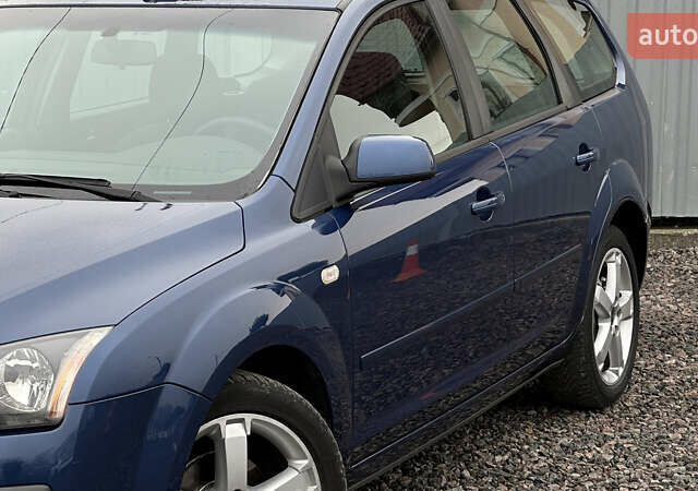 Синий Форд Фокус, объемом двигателя 1.6 л и пробегом 231 тыс. км за 4999 $, фото 10 на Automoto.ua