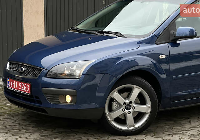 Синий Форд Фокус, объемом двигателя 1.6 л и пробегом 231 тыс. км за 4999 $, фото 3 на Automoto.ua