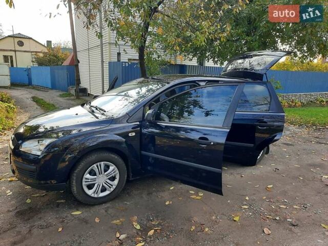 Синий Форд Фокус, объемом двигателя 1.6 л и пробегом 360 тыс. км за 4550 $, фото 93 на Automoto.ua