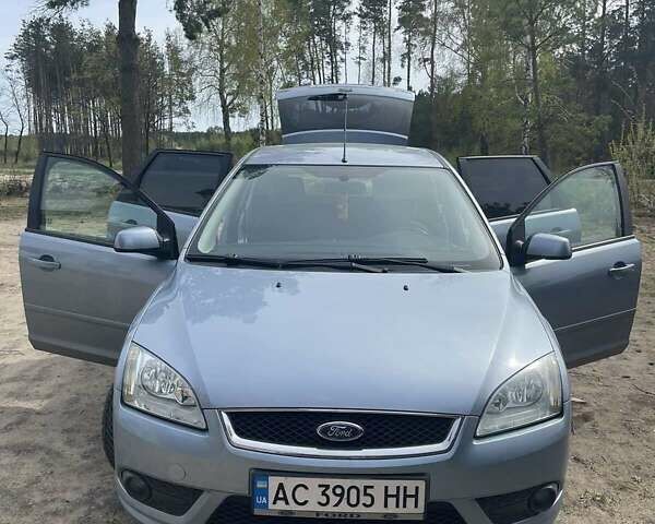 Синій Форд Фокус, об'ємом двигуна 1.56 л та пробігом 189 тис. км за 5800 $, фото 16 на Automoto.ua