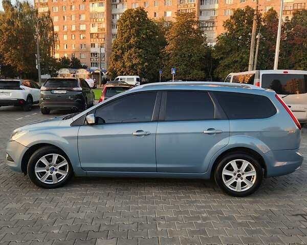Синий Форд Фокус, объемом двигателя 1.6 л и пробегом 242 тыс. км за 6600 $, фото 7 на Automoto.ua