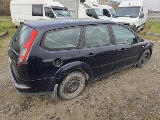 Синій Форд Фокус, об'ємом двигуна 0 л та пробігом 348 тис. км за 1850 $, фото 12 на Automoto.ua