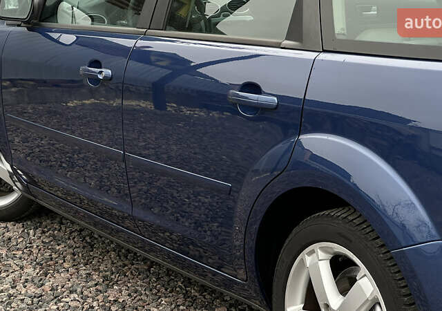 Синий Форд Фокус, объемом двигателя 1.6 л и пробегом 231 тыс. км за 4999 $, фото 31 на Automoto.ua