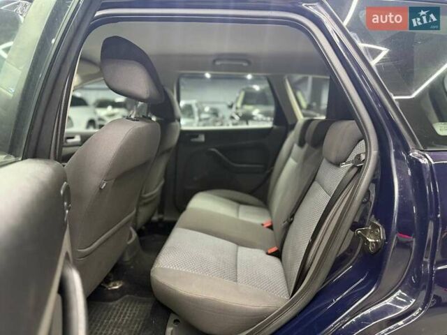 Форд Фокус 2007 в Черновцах на Automoto.ua Синий Форд Фокус, объемом двигателя 1.56 л и пробегом 260 тыс. км за 4800 $, фото 13 на Automoto.ua
