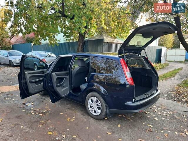 Синий Форд Фокус, объемом двигателя 1.6 л и пробегом 360 тыс. км за 4550 $, фото 87 на Automoto.ua