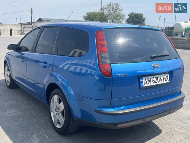 Синий Форд Фокус, объемом двигателя 1.56 л и пробегом 255 тыс. км за 5400 $, фото 4 на Automoto.ua