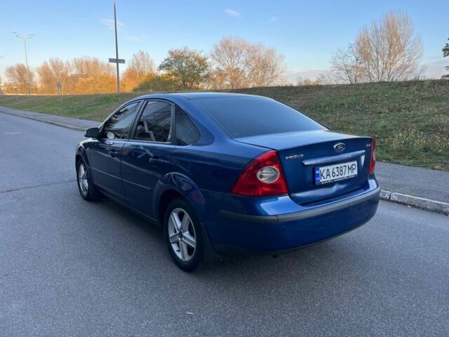 Синий Форд Фокус, объемом двигателя 1.6 л и пробегом 288 тыс. км за 3700 $, фото 2 на Automoto.ua