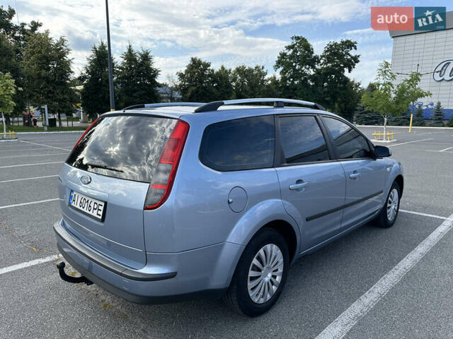 Синий Форд Фокус, объемом двигателя 1.8 л и пробегом 208 тыс. км за 5750 $, фото 4 на Automoto.ua