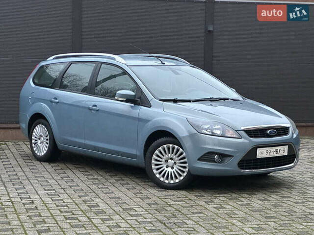 Синий Форд Фокус, объемом двигателя 1.6 л и пробегом 243 тыс. км за 5950 $, фото 5 на Automoto.ua