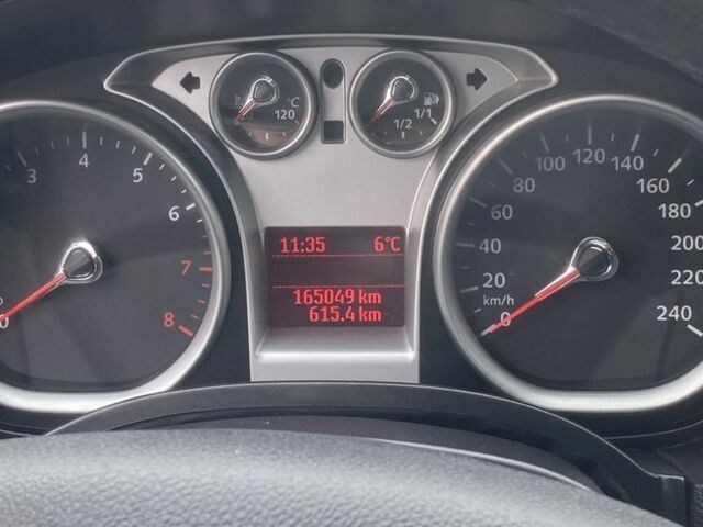 Синий Форд Фокус, объемом двигателя 1.6 л и пробегом 165 тыс. км за 5300 $, фото 10 на Automoto.ua