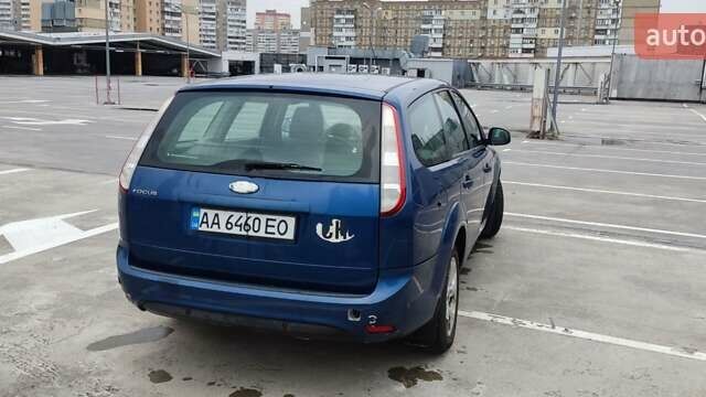 Синий Форд Фокус, объемом двигателя 2 л и пробегом 240 тыс. км за 5500 $, фото 2 на Automoto.ua