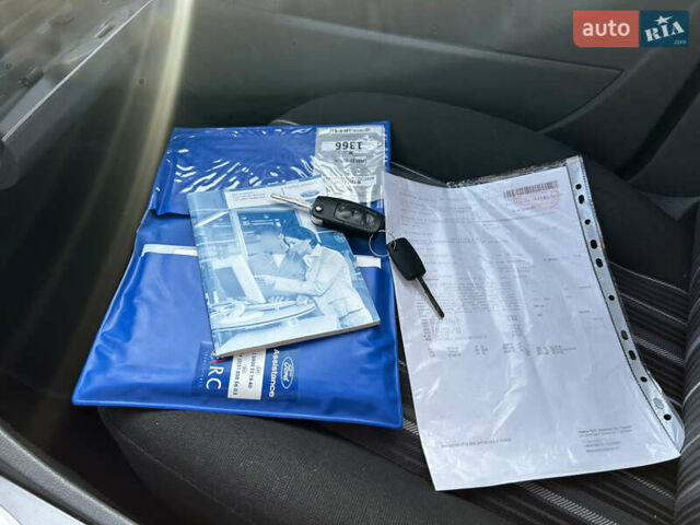 Синий Форд Фокус, объемом двигателя 1.6 л и пробегом 225 тыс. км за 5300 $, фото 28 на Automoto.ua