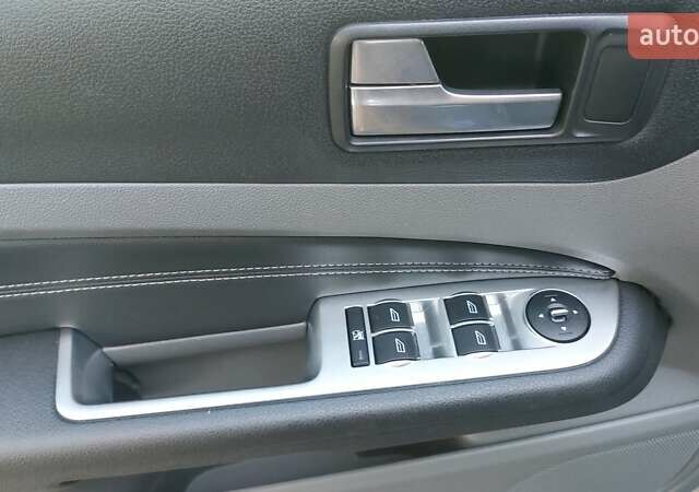 Синий Форд Фокус, объемом двигателя 1.6 л и пробегом 218 тыс. км за 6450 $, фото 28 на Automoto.ua