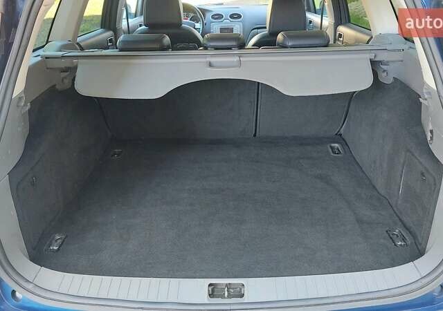 Синий Форд Фокус, объемом двигателя 1.6 л и пробегом 218 тыс. км за 6450 $, фото 41 на Automoto.ua