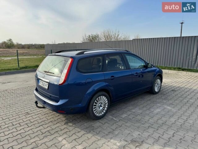 Синій Форд Фокус, об'ємом двигуна 1.8 л та пробігом 272 тис. км за 5600 $, фото 3 на Automoto.ua