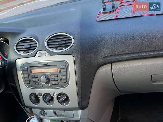 Форд Фокус 2008 в Виннице на Automoto.ua Синий Форд Фокус, объемом двигателя 2 л и пробегом 313 тыс. км за 4900 $, фото 18 на Automoto.ua