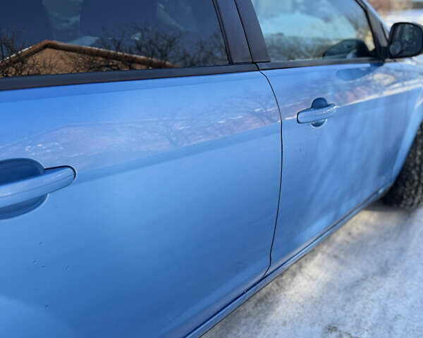 Синий Форд Фокус, объемом двигателя 1.8 л и пробегом 282 тыс. км за 4100 $, фото 6 на Automoto.ua