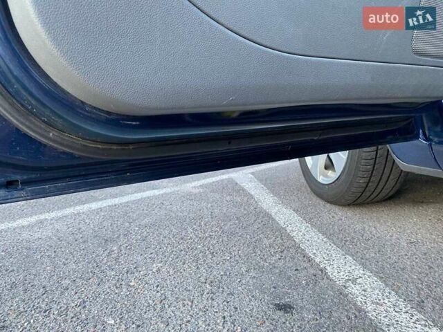 Синий Форд Фокус, объемом двигателя 2 л и пробегом 314 тыс. км за 4700 $, фото 18 на Automoto.ua