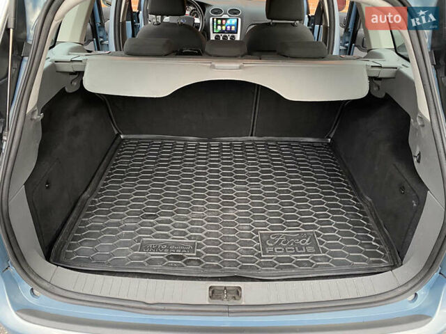 Синий Форд Фокус, объемом двигателя 1.6 л и пробегом 200 тыс. км за 5200 $, фото 33 на Automoto.ua