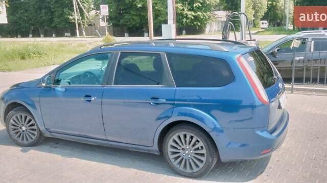 Синій Форд Фокус, об'ємом двигуна 1.8 л та пробігом 288 тис. км за 6000 $, фото 9 на Automoto.ua