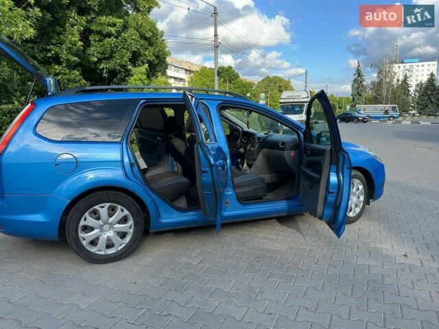 Синій Форд Фокус, об'ємом двигуна 1.56 л та пробігом 225 тис. км за 5000 $, фото 8 на Automoto.ua