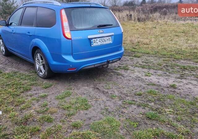 Синий Форд Фокус, объемом двигателя 1.6 л и пробегом 224 тыс. км за 5100 $, фото 4 на Automoto.ua