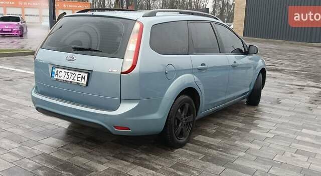 Синий Форд Фокус, объемом двигателя 1.56 л и пробегом 252 тыс. км за 5300 $, фото 5 на Automoto.ua