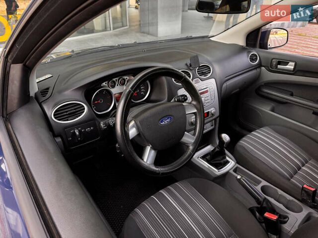 Синий Форд Фокус, объемом двигателя 1.56 л и пробегом 239 тыс. км за 5800 $, фото 17 на Automoto.ua