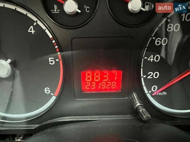 Синий Форд Фокус, объемом двигателя 1.56 л и пробегом 232 тыс. км за 5499 $, фото 8 на Automoto.ua