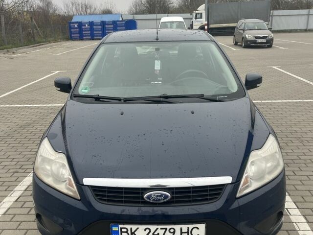 Синий Форд Фокус, объемом двигателя 1.6 л и пробегом 300 тыс. км за 3700 $, фото 19 на Automoto.ua