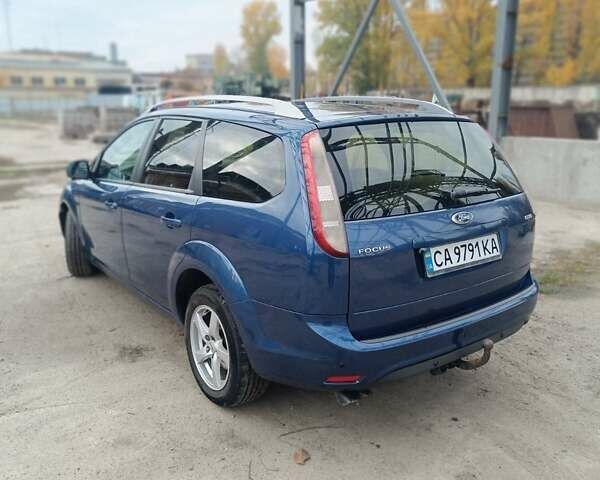 Синій Форд Фокус, об'ємом двигуна 2 л та пробігом 256 тис. км за 5800 $, фото 2 на Automoto.ua