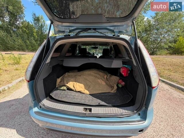 Синій Форд Фокус, об'ємом двигуна 1.8 л та пробігом 310 тис. км за 4802 $, фото 10 на Automoto.ua