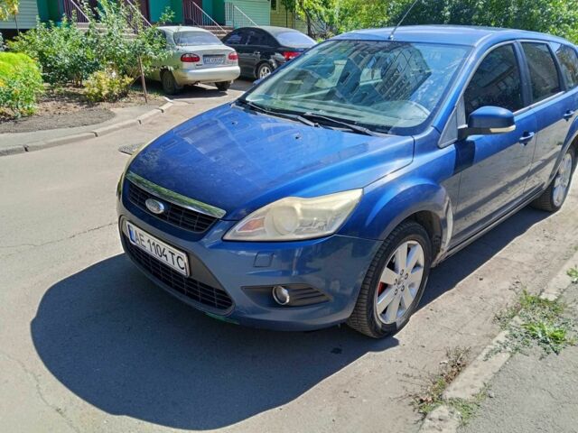 Синий Форд Фокус, объемом двигателя 1.6 л и пробегом 270 тыс. км за 4199 $, фото 5 на Automoto.ua