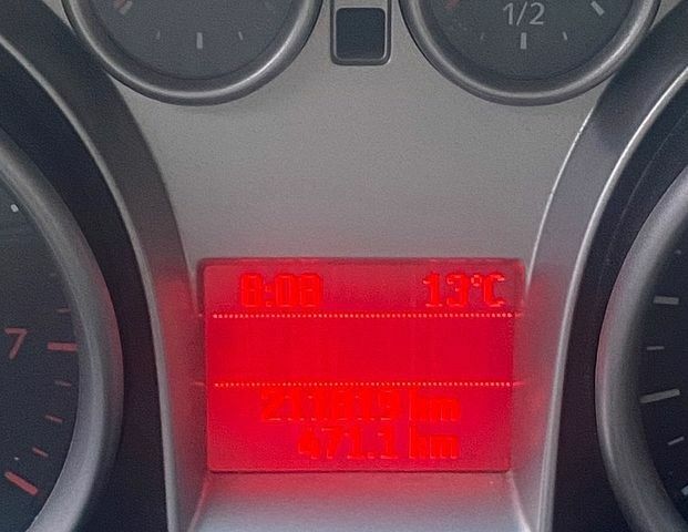 Синій Форд Фокус, об'ємом двигуна 1.6 л та пробігом 212 тис. км за 5100 $, фото 13 на Automoto.ua