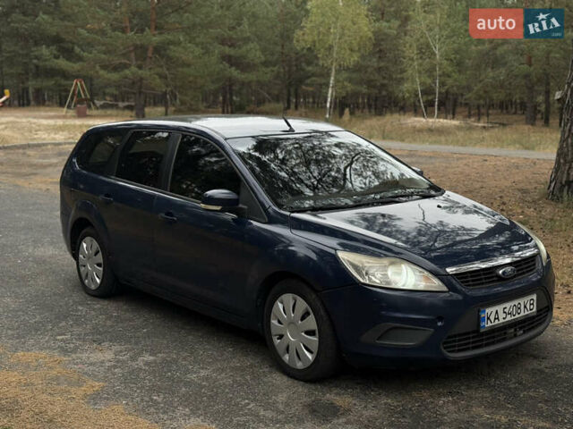 Синій Форд Фокус, об'ємом двигуна 1.75 л та пробігом 390 тис. км за 3299 $, фото 2 на Automoto.ua