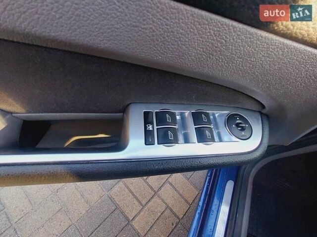 Синий Форд Фокус, объемом двигателя 1.6 л и пробегом 215 тыс. км за 6350 $, фото 23 на Automoto.ua