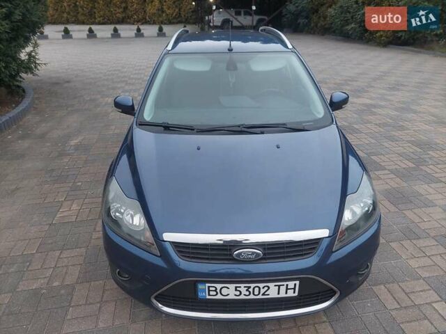 Синий Форд Фокус, объемом двигателя 1.6 л и пробегом 215 тыс. км за 6350 $, фото 2 на Automoto.ua