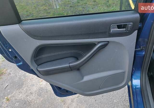 Синий Форд Фокус, объемом двигателя 1.6 л и пробегом 218 тыс. км за 6450 $, фото 38 на Automoto.ua